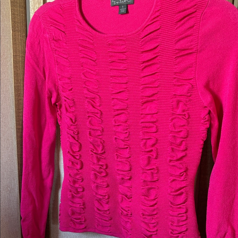 FINAL MARKDOWN Classiques Entier Fuchsia Textured Knit Top Small